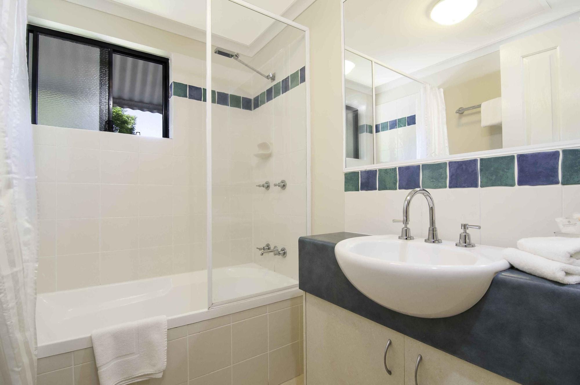 Bay Villas Resort Port Douglas Bagian luar foto