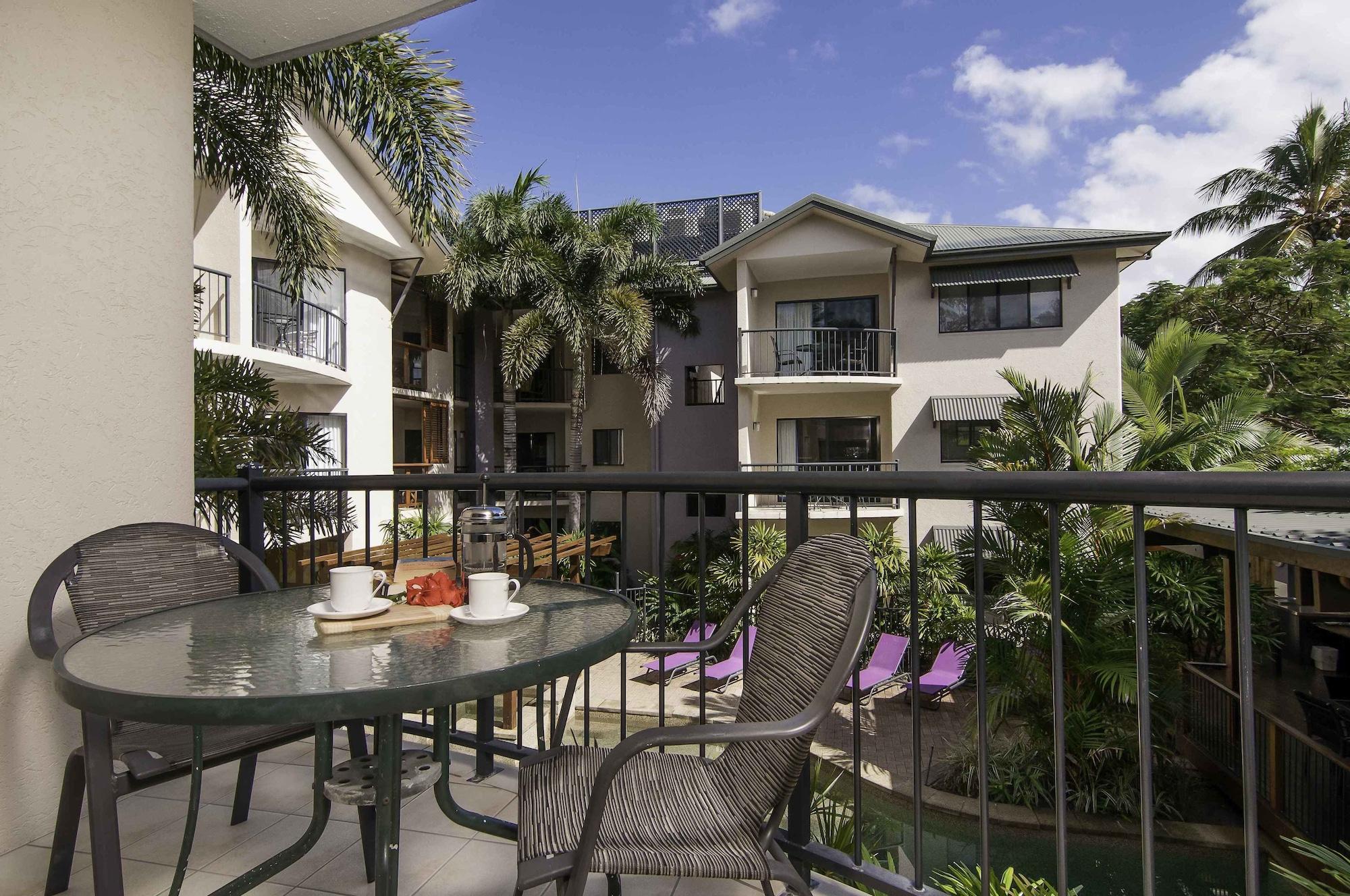 Bay Villas Resort Port Douglas Bagian luar foto