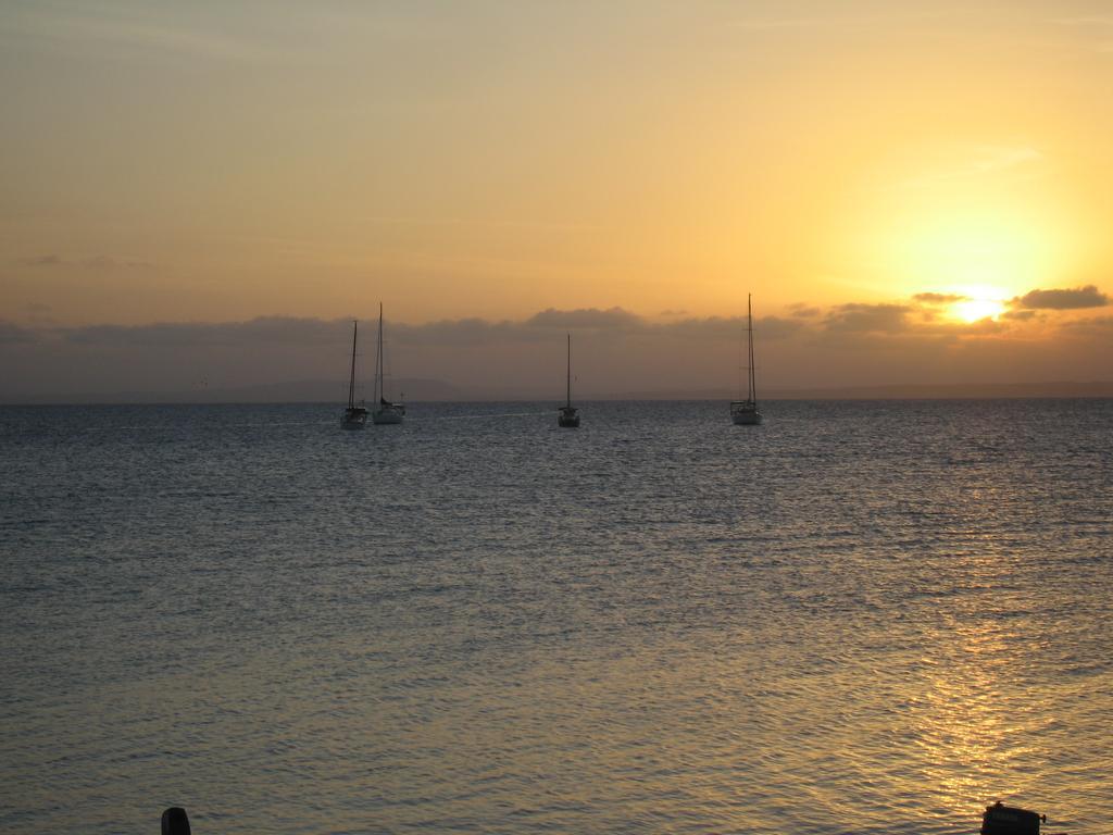 Bay Villas Resort Port Douglas Bagian luar foto